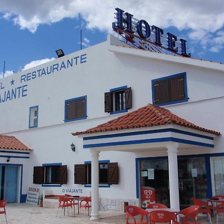 "O Viajante" Low Cost Hotel Эштремош Экстерьер фото