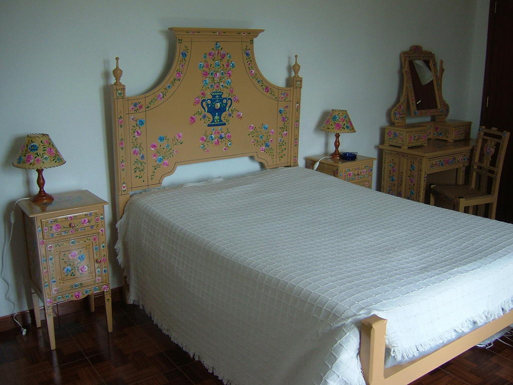 "O Viajante" Low Cost Hotel Эштремош Номер фото